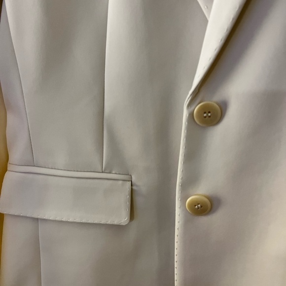 New never worn - Picture 3 of 8